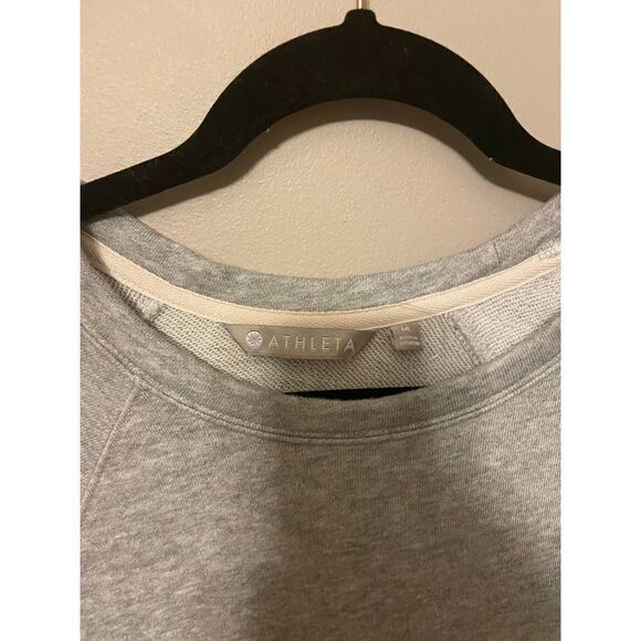 Athleta Sweatshirt (SZ M) - Picture 3 of 5
